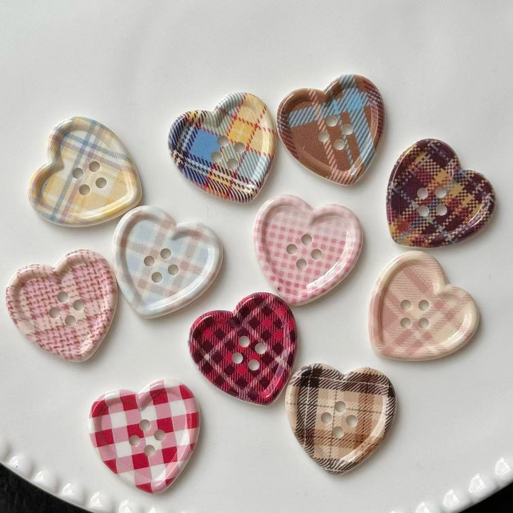 Cute Style Plaid Heart Button